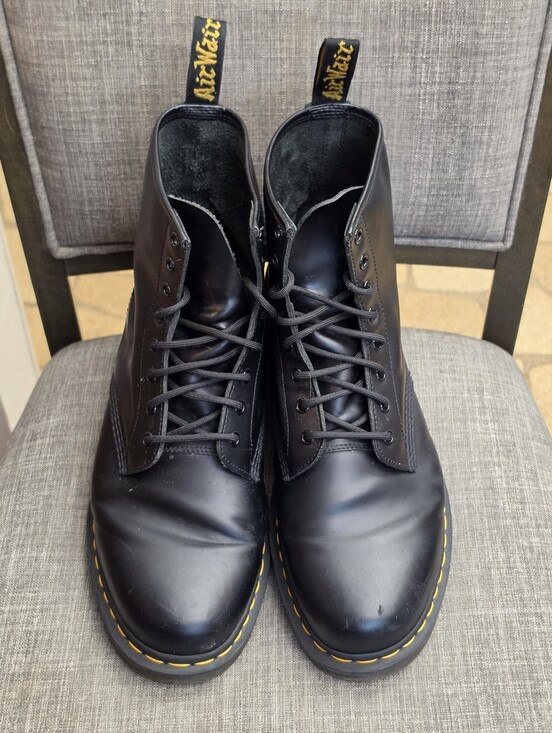 Dr. Martens 1460 Smooth Leather Lace Up Boots Eight (8) Eye Combat Black Sz 13 main image 4